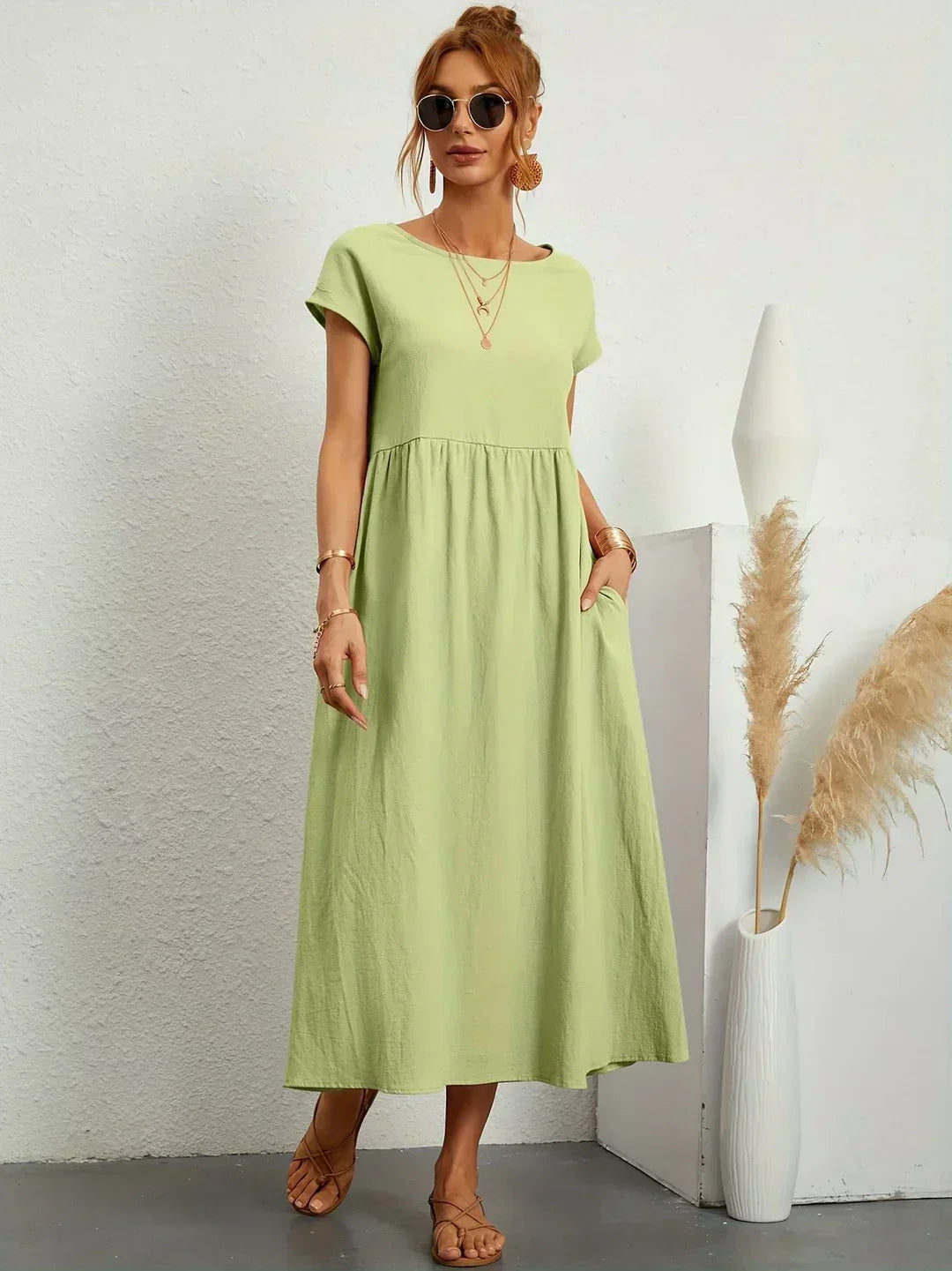 Gabrielle | Légies midi ruha időtlen eleganciával